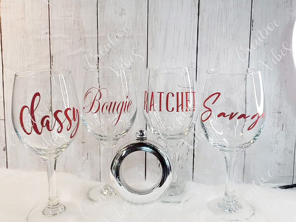 City Girl Wine Glass Set